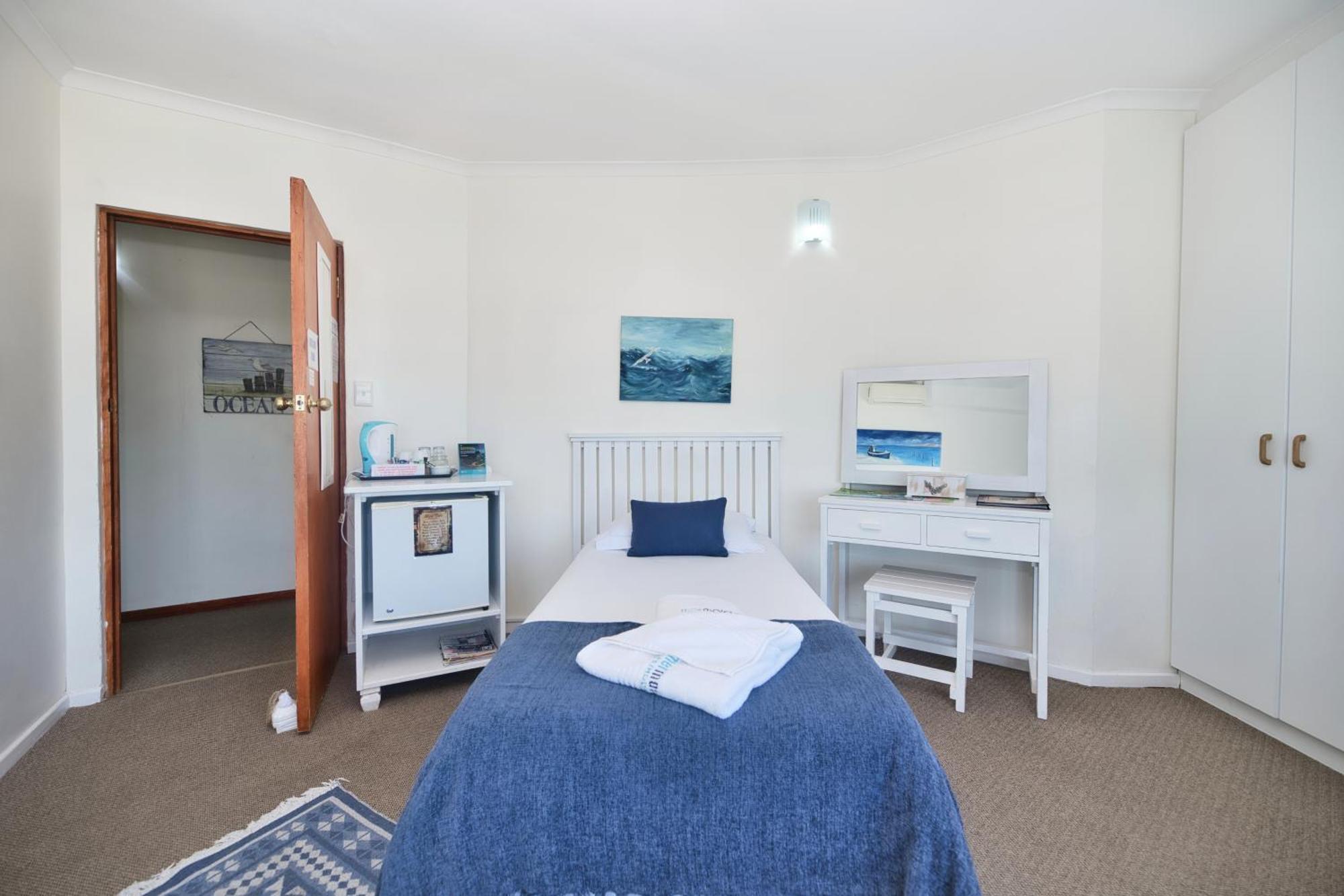 Mermaid Guest House Struisbaai Exterior photo